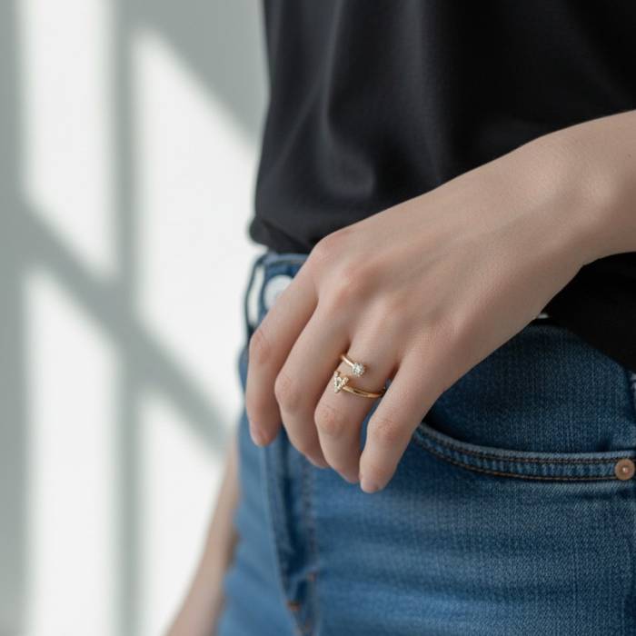 Personaliziran prstan z začetnico