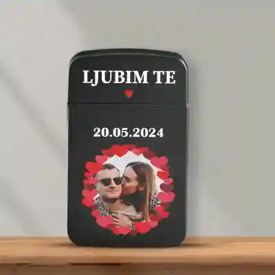 Personaliziran vžigalnik proti vetru - Rad te imam