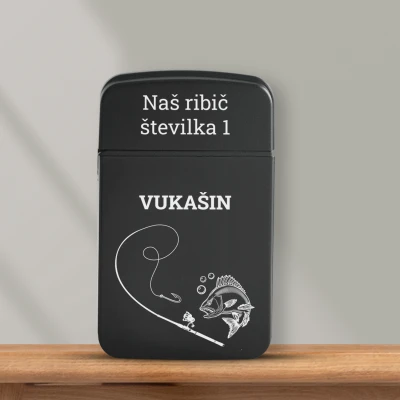 Personaliziran vžigalnik proti vetru - Naš ribič