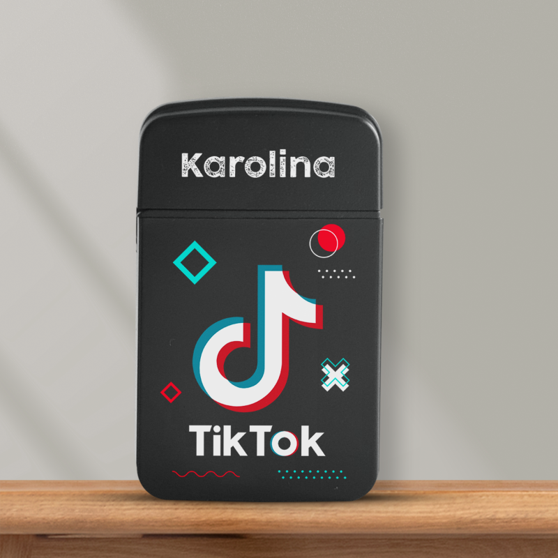 Personaliziran vžigalnik proti vetru - TikTok