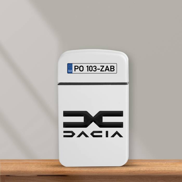 Personaliziran vžigalnik proti vetru - Dacia