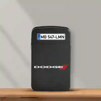 Personaliziran vžigalnik proti vetru - Dodge