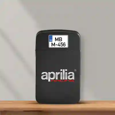 Personaliziran vžigalnik proti vetru - Aprilia Racing
