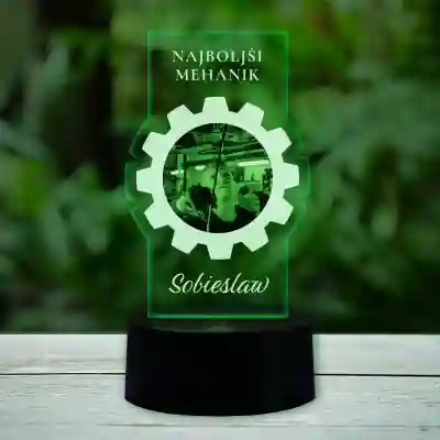 3D-LED-svetilka - Najboljši mehanik