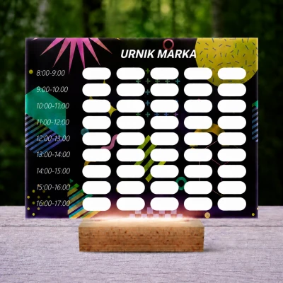 Personalizirana 3D LED svetilka – urnik z abstraktnim dizajnom