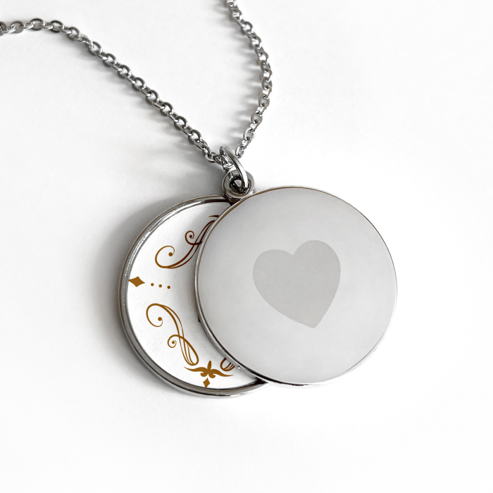 Personaliziran Medaljon - Gravirana Začetnica