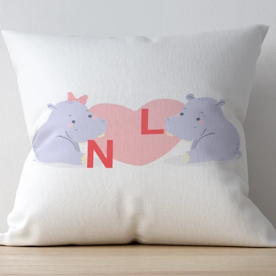 Blazina po meri za zaljubljene z inicialkami