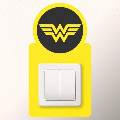 Stenska nalepka za stikalo Wonder Woman